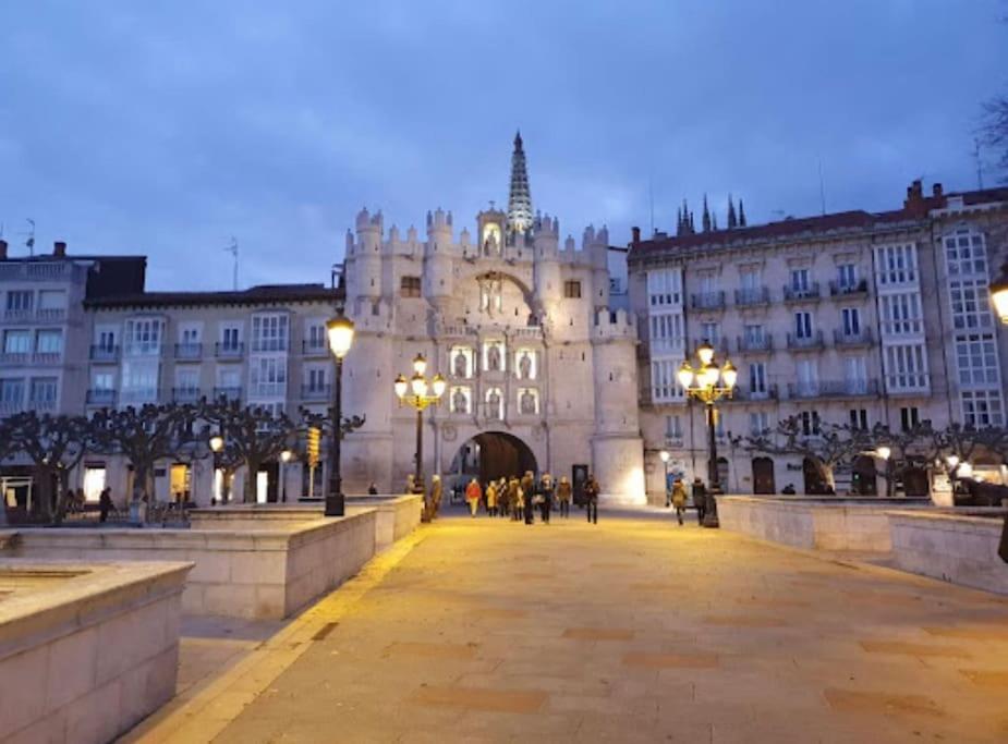 Apartmán Vivienda De Uso Turistico En El Corazon De Burgo Exteriér fotografie