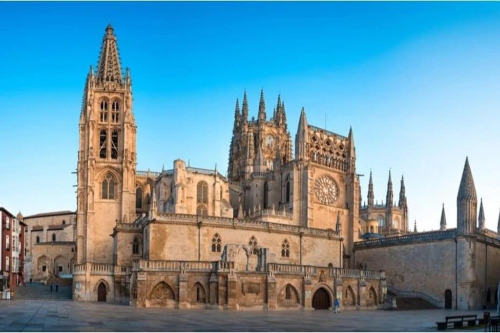Apartmán Vivienda De Uso Turistico En El Corazon De Burgo Exteriér fotografie